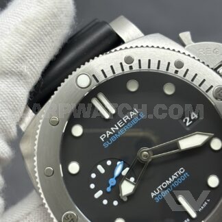 Panerai Submersible 42mm Black Dial Stainless Steel