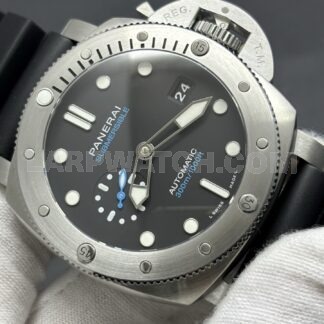 Panerai Submersible 42mm Black Dial Stainless Steel