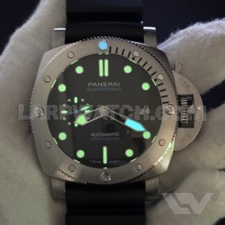 Panerai Submersible 42mm Black Dial Stainless Steel