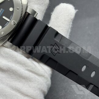 Panerai Submersible 42mm Black Dial Stainless Steel