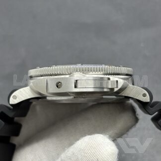 Panerai Submersible 42mm Black Dial Stainless Steel