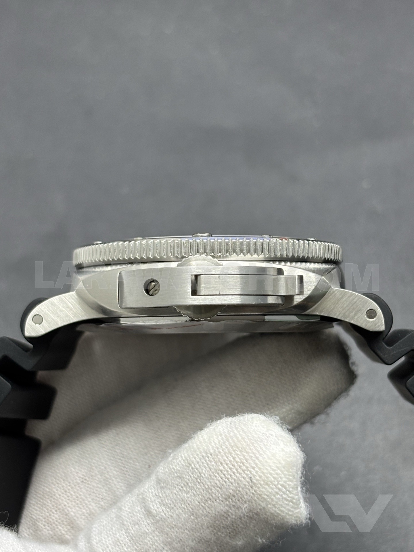 Panerai Submersible 42mm Black Dial Stainless Steel