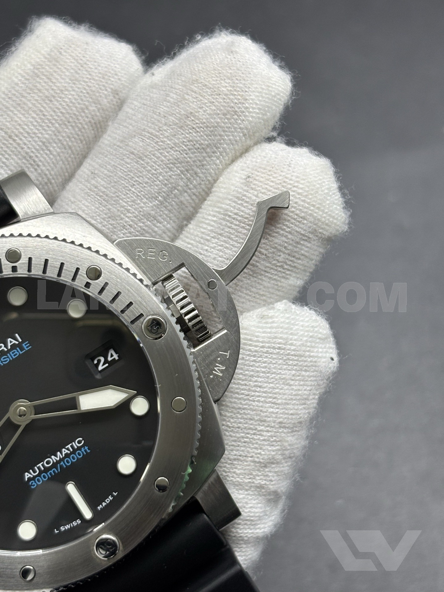 Panerai Submersible 42mm Black Dial Stainless Steel