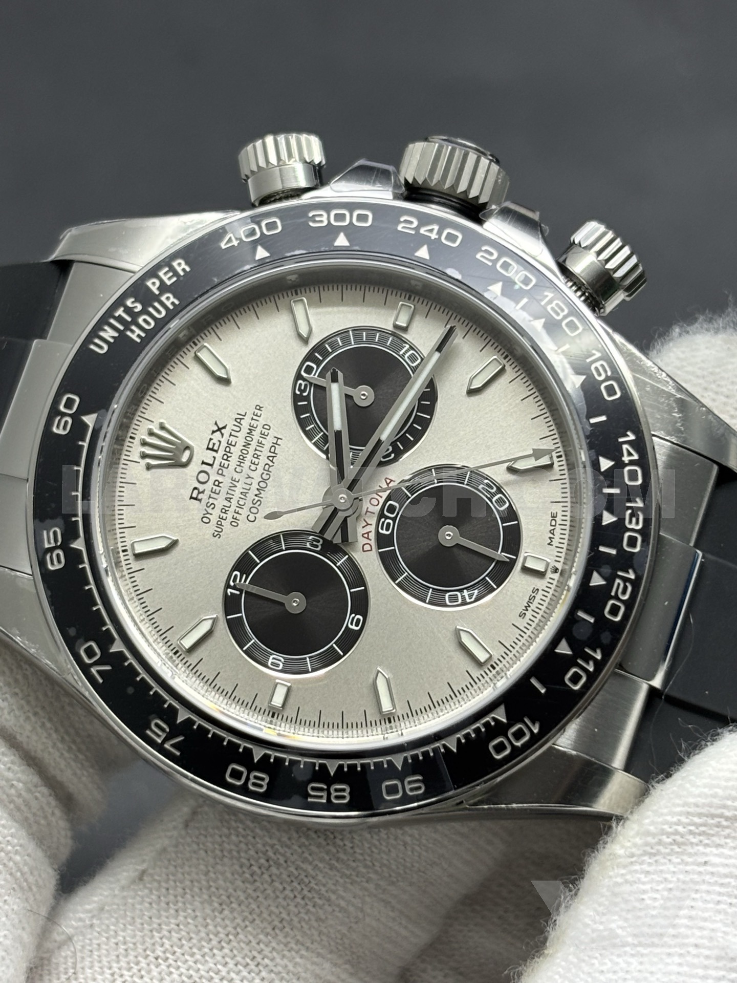 Rolex Daytona 40mm Silver Dial Stainless Steel