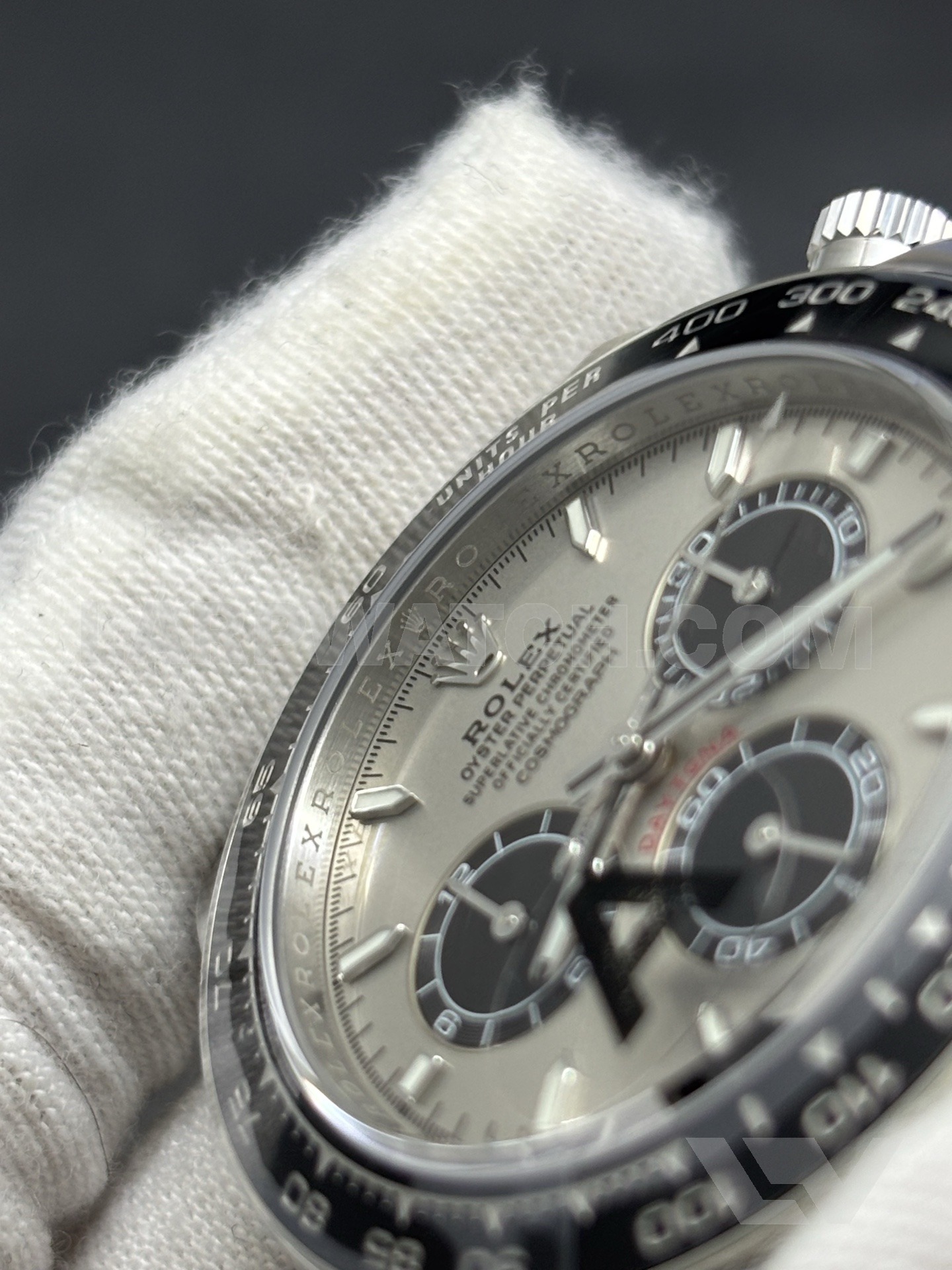Rolex Daytona 40mm Silver Dial Stainless Steel